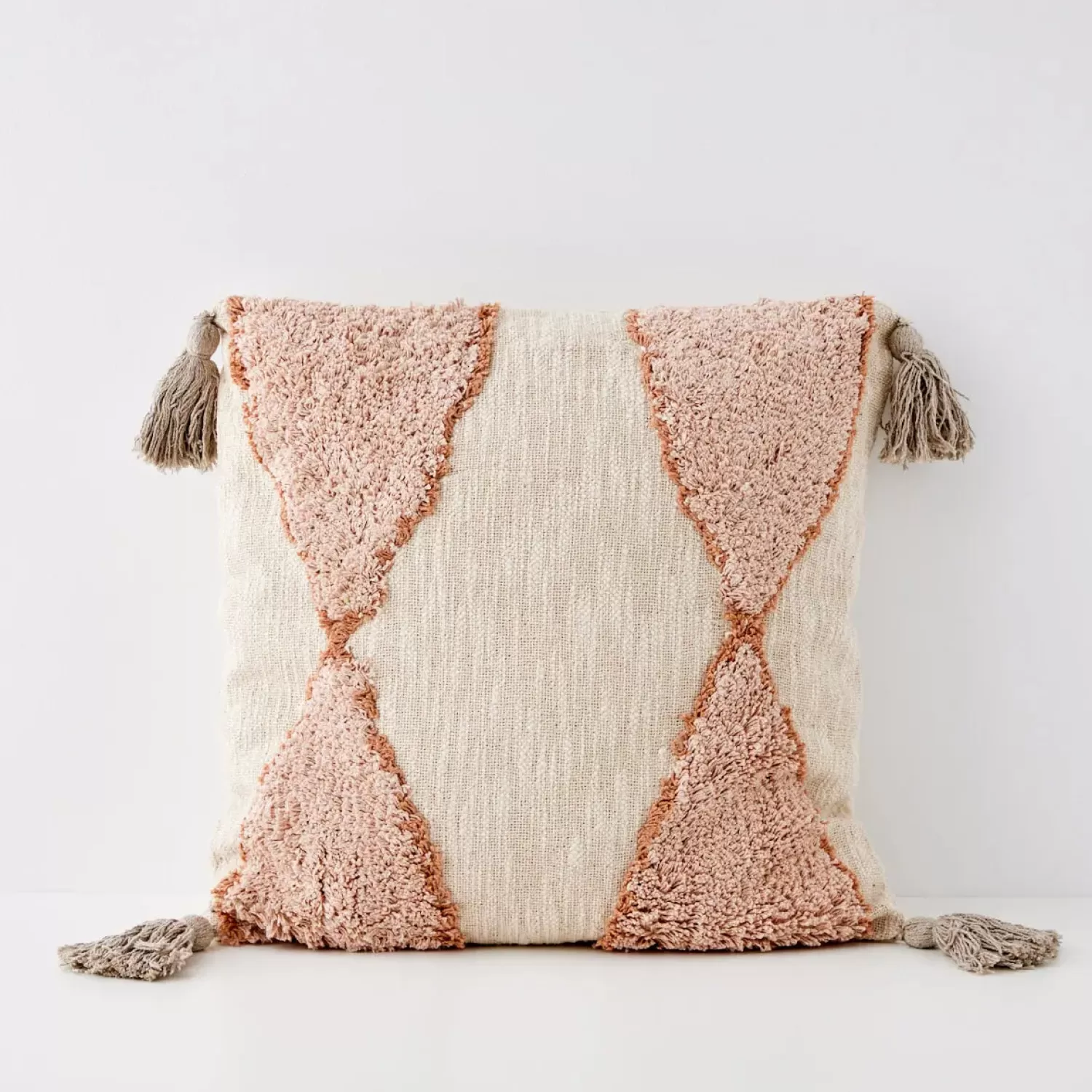 GigiandTom Boho Cotton Cushion With Insert Nude/Pink* Cushions & Throws