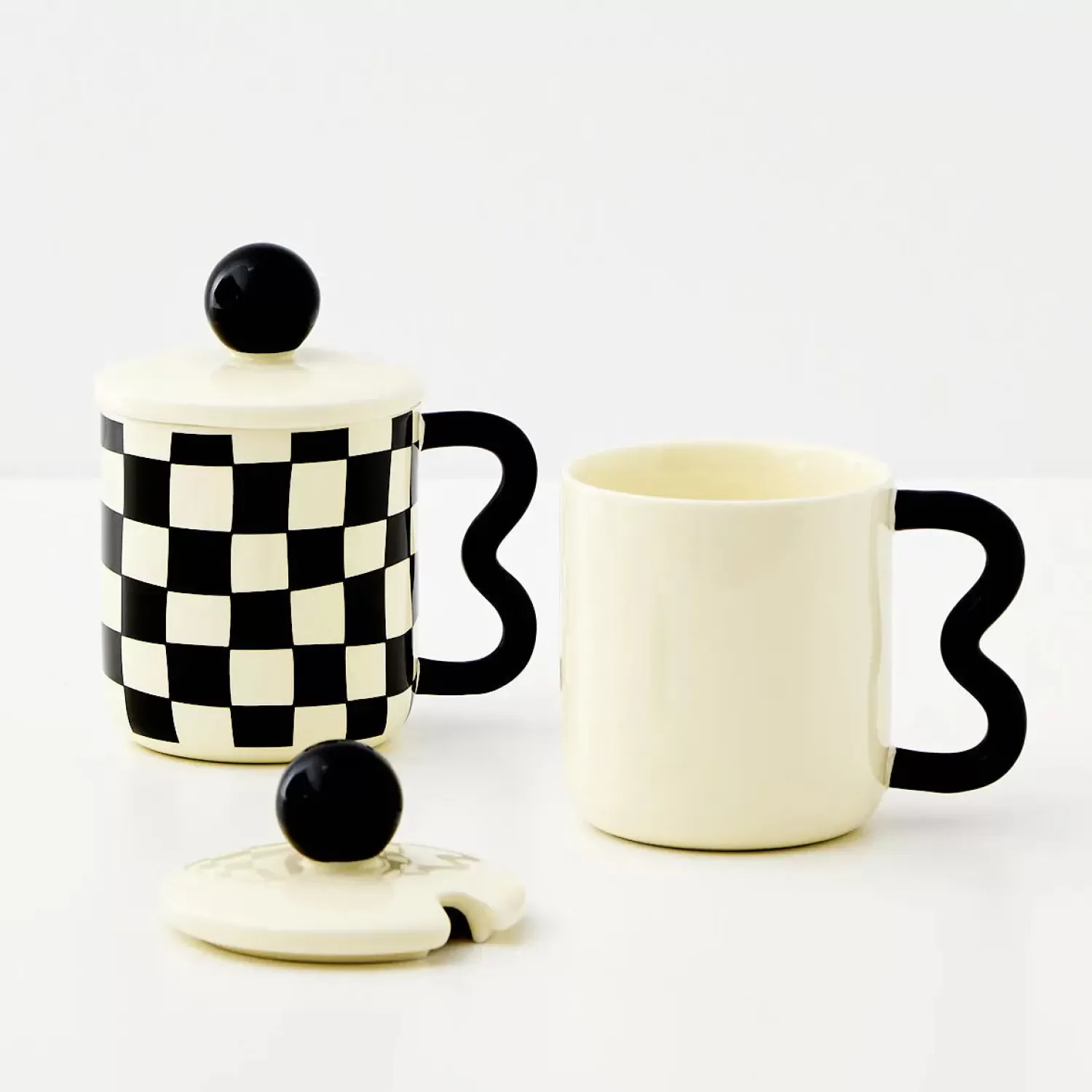 GigiandTom Check Ceramic Mug Black/White* Mugs & Teacups