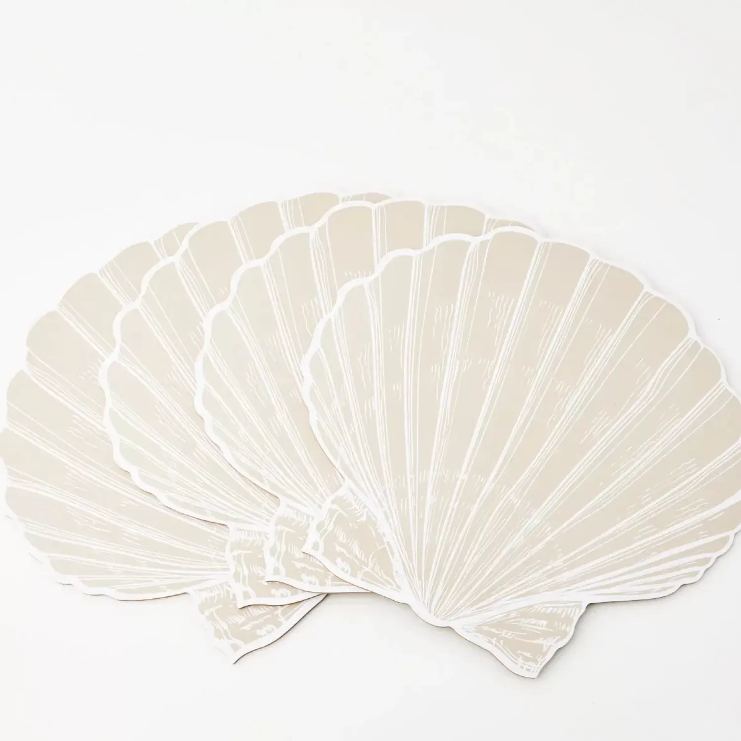 GigiandTom Clam Shell Placemat Set Of 4 Natural* Tableware