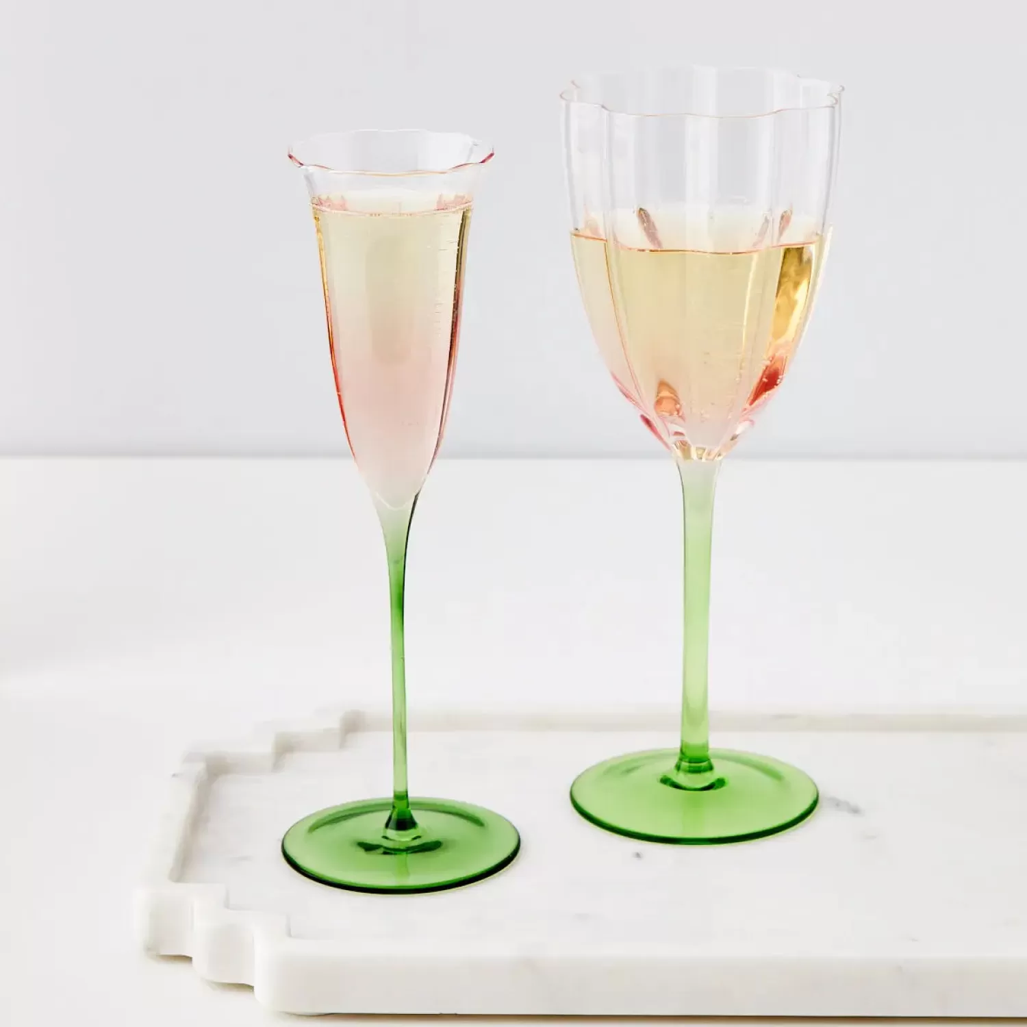 GigiandTom Coloured Bloom Champagne Glass Pink* Wine Glasses