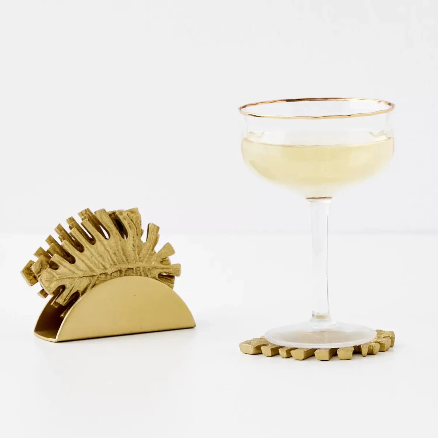 GigiandTom Monstera Metal Coaster Set Gold* Tableware