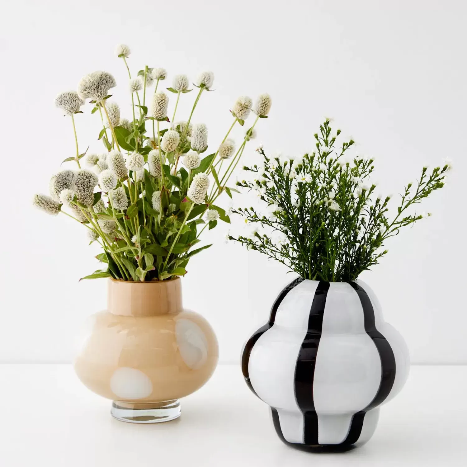 GigiandTom Ribboned Coloured Glass Vase White/Black* Vases