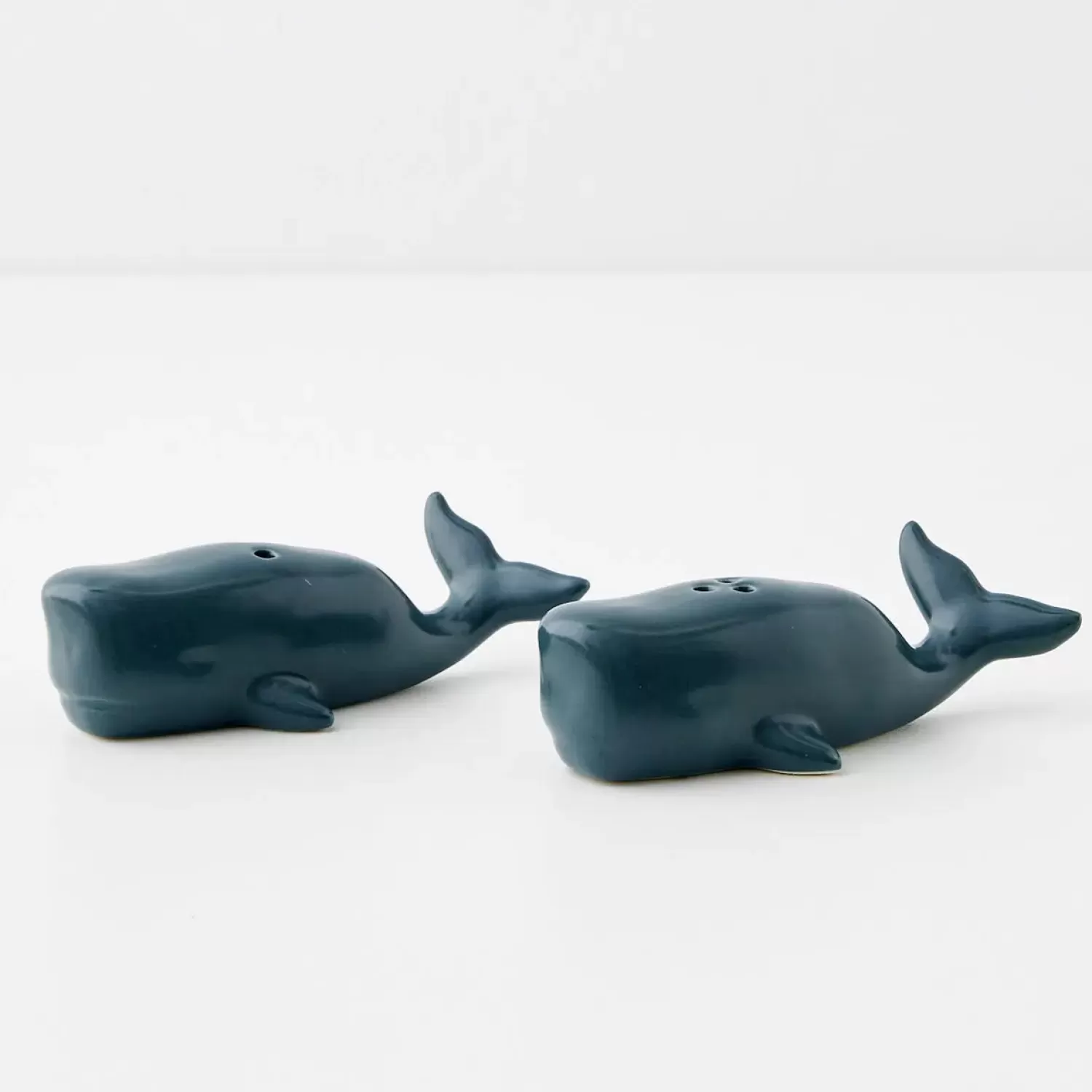 GigiandTom Wally Whale Ceramic Salt & Pepper Shakers* Tableware