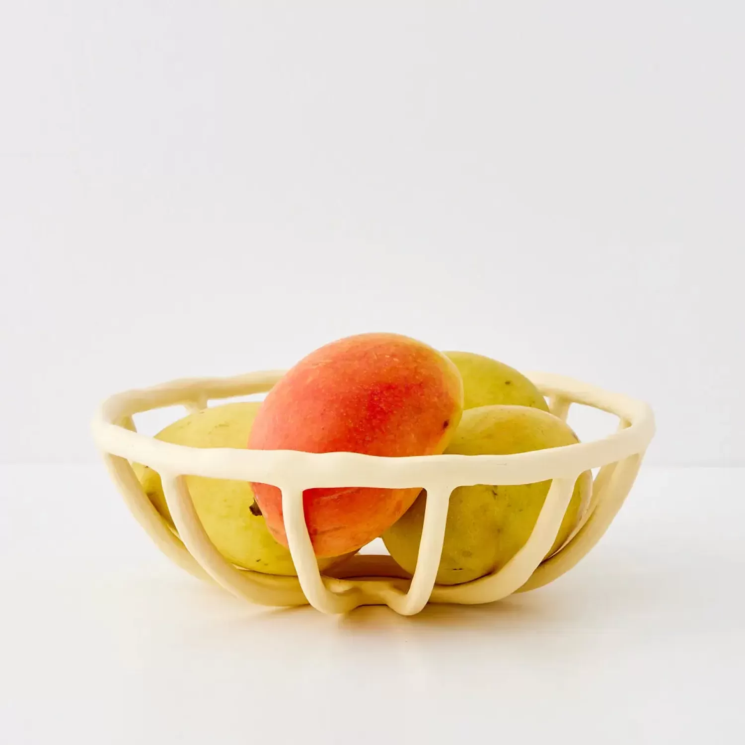 GigiandTom Weave Resin Fruit Bowl Beige* Kitchen Accessories